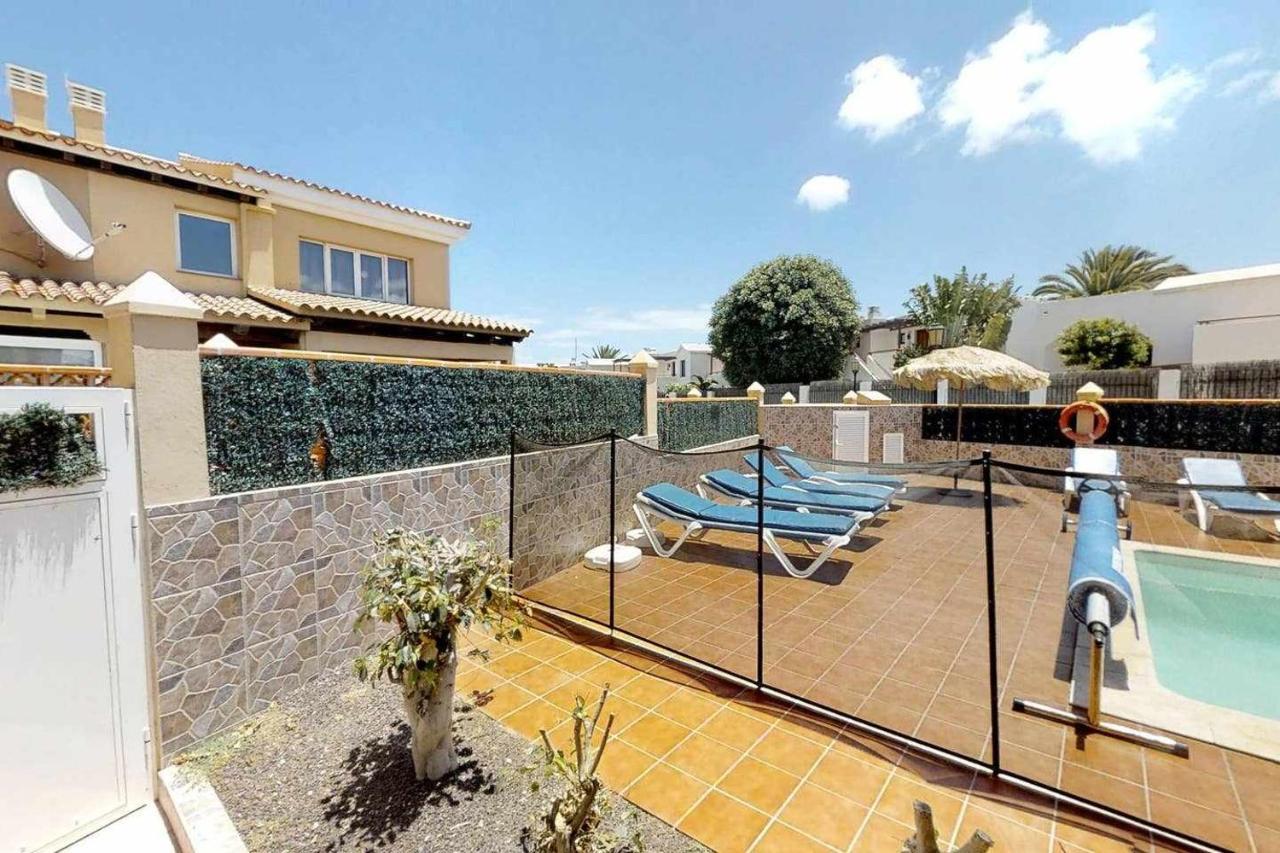 Anju Villas Villa At 100 Meters Far Of The Beach Corralejo Exterior foto
